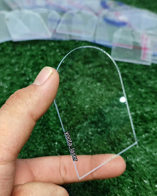 بیس شیشه ای گیفت