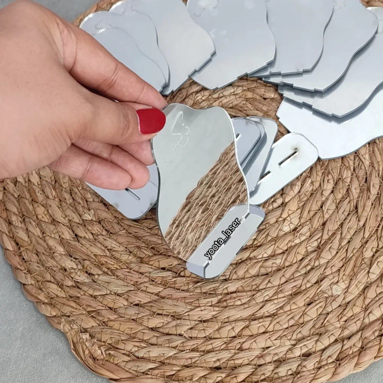 گیفت آینه بله برون