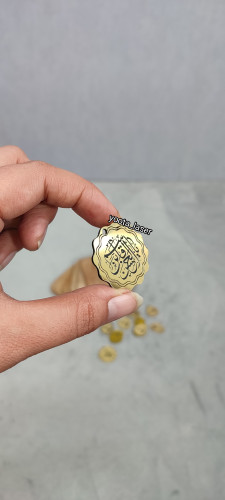 لیبل محرمی طرح دالبری با حک یا قاسم ابن الحسن/جنس مولتی استایل (بسته ۲۵ عددی)